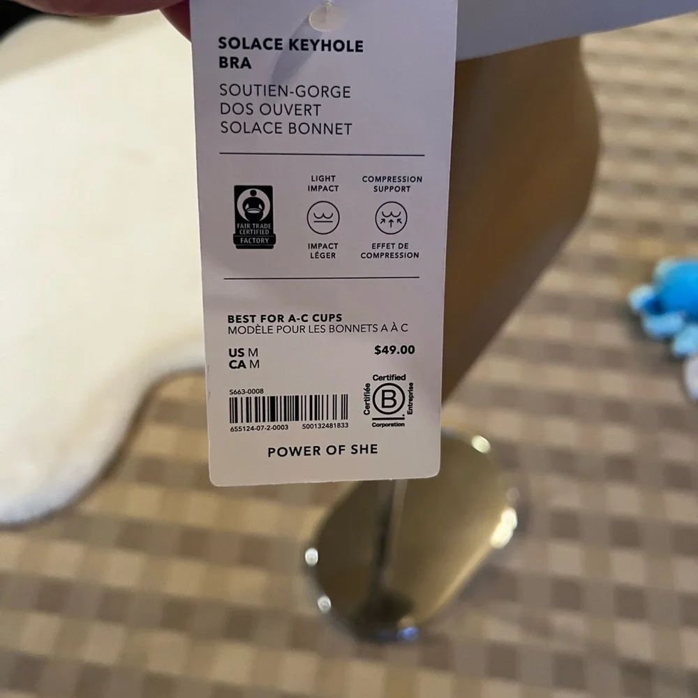 Athleta off white Plunge Sports Bra Tank - Picture 4 of 5